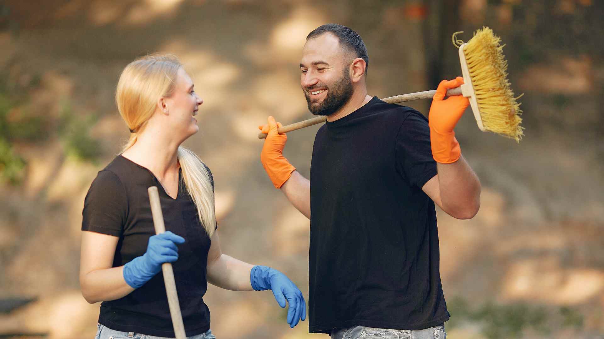 cleans park